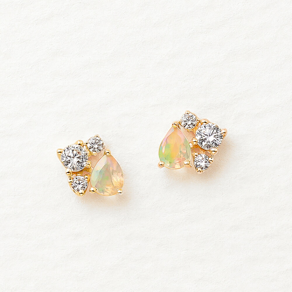 楽天市場 ピアス レディース ガラスオパール K10 ホワイトゴールド 小ぶり 10k 10金 Bloom ブルーム クリスマス プレゼント 贈り物 ギフト 彼女 妻 奥さん 20代 30代 40代 50代 60代 ジュエリー Bloom Online Store 楽天市場店