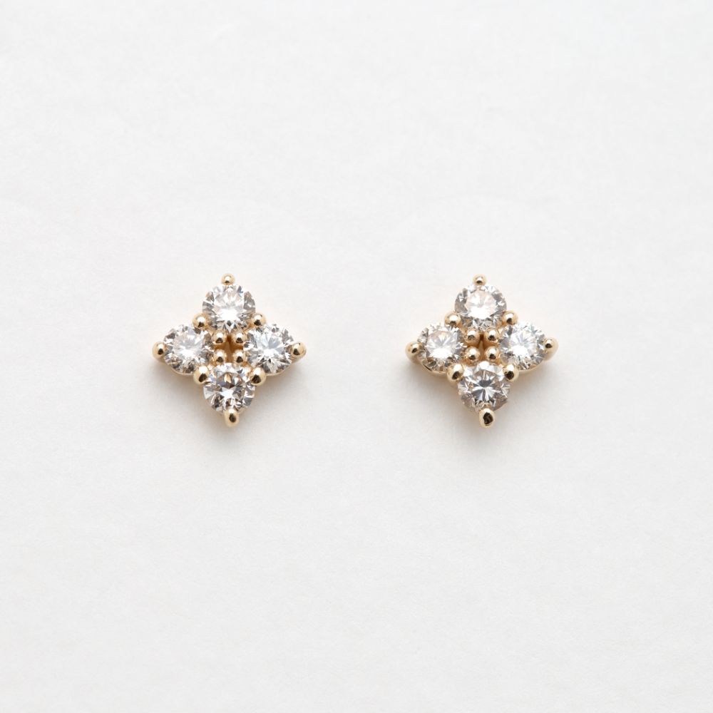 ピアス レディース キュービックジルコニア シルバー 【 BLOOM ブルーム 】 プレゼント 贈り物 ギフト 20代 30代 40代 50代 60代 ジュエリー｜BLOOM ONLINE STORE 店
