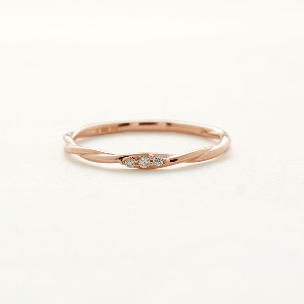 お値下げ　エステール　ダイヤリング 楽天市場】【8/1 P2倍】【本物保証】 箱・保付 超美品 エステール