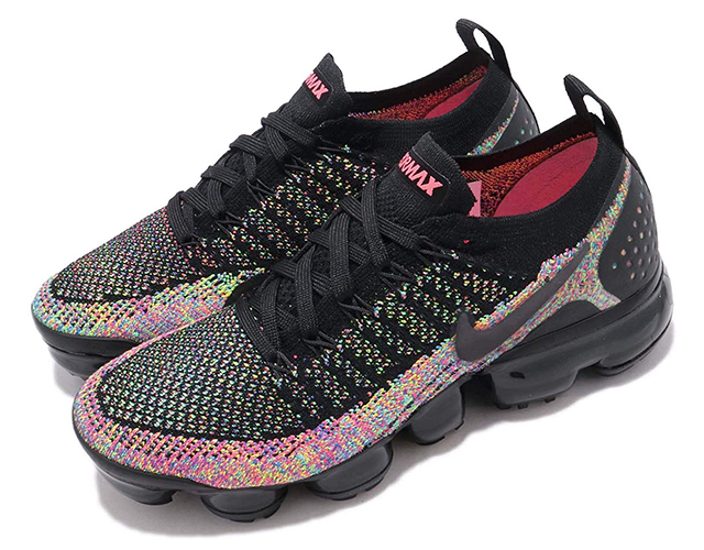 Nike Vapormax Flyknit 2 sneakers in black ASOS