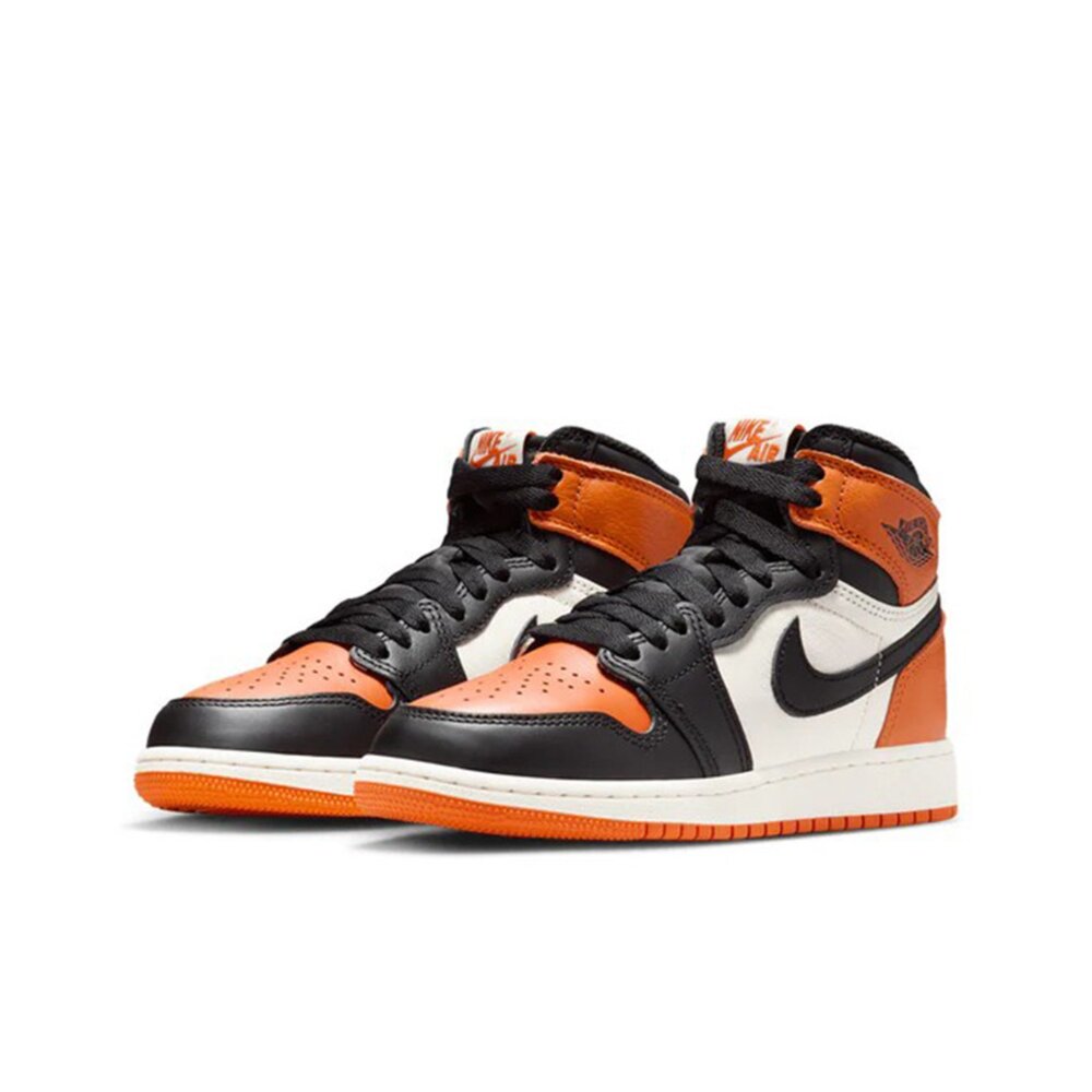 ナイキ NIKE AIR JORDAN 1 RETRO HIGH OG GSエアジョーダン 1 レトロ ご機嫌 OG GS  25-12-S#70
