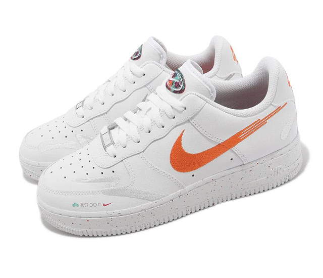 楽天市場】NIKE AIR FORCE 1 LV8 GSナイキ エア フォース 1 LV8 