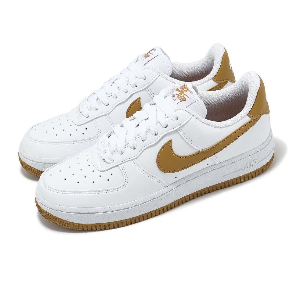 ナイキ NIKE エアフォース1 ウィメンズ スニーカー 箱無し 楽天市場】【訳あり 箱なし】NIKE WMNS AIR FORCE 1 HI SE