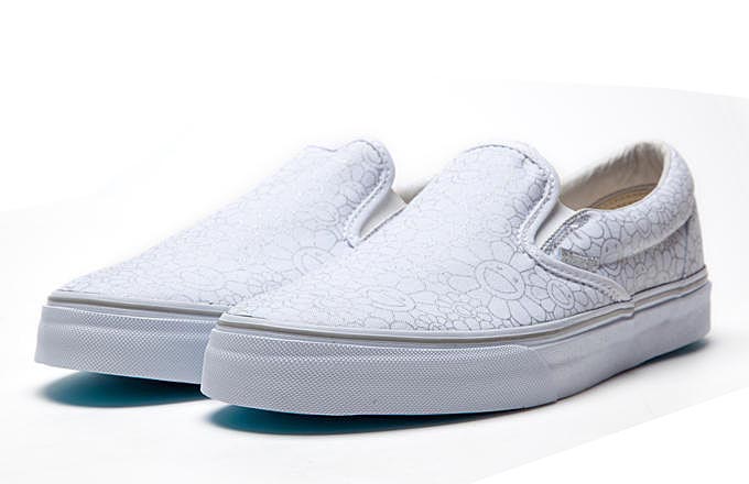 VANS VAULT CLASSIC SLIP-ON LX 【TAKASHI MURAKAMI】【村上隆】 バンズ ボルト クラシック スリップオン 白花