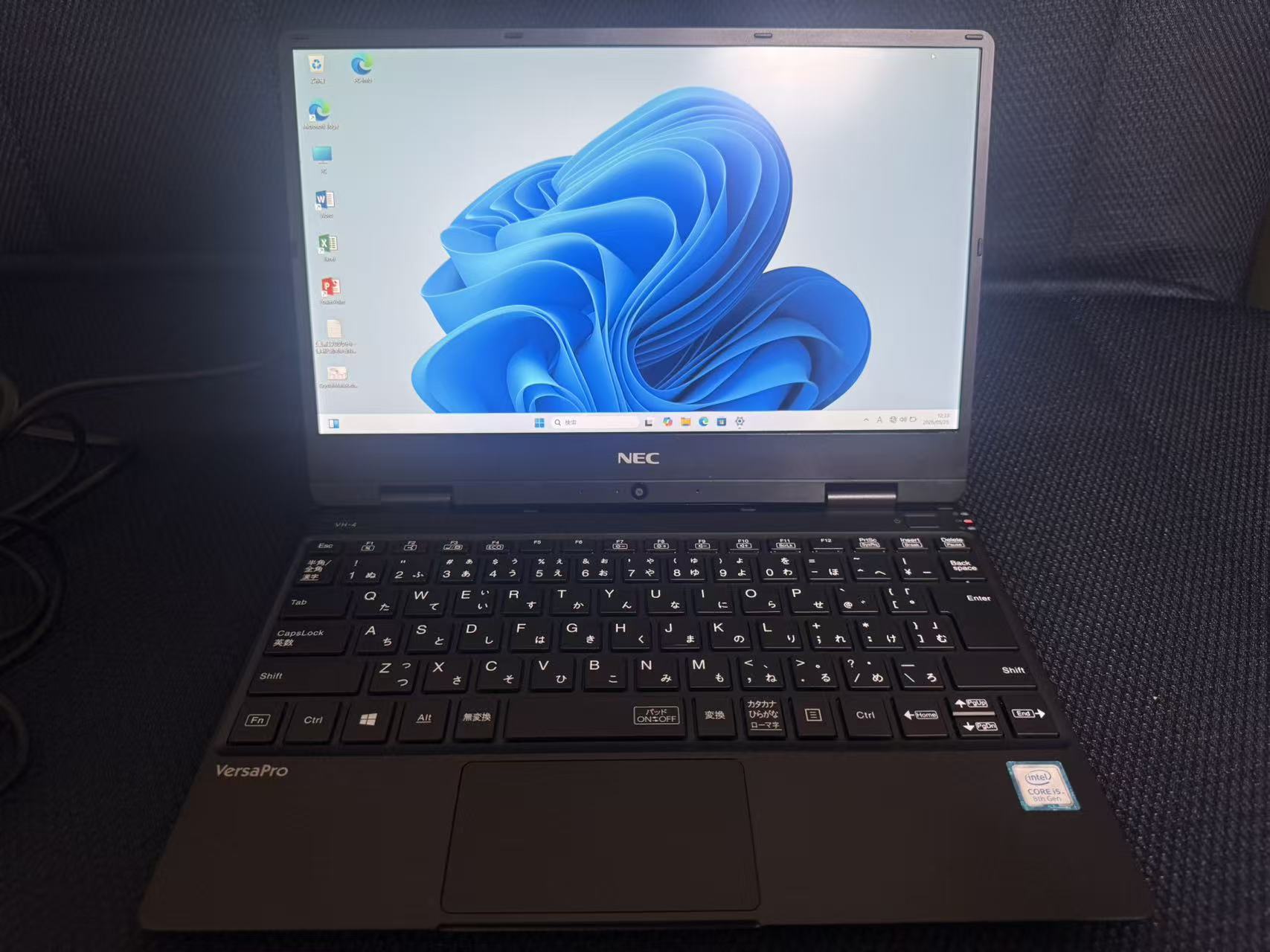 NEC Corei5-8200Y/記憶装置8GB/SSD256GB/Windows11/office/12.5 in/貨物輸送無料/激安