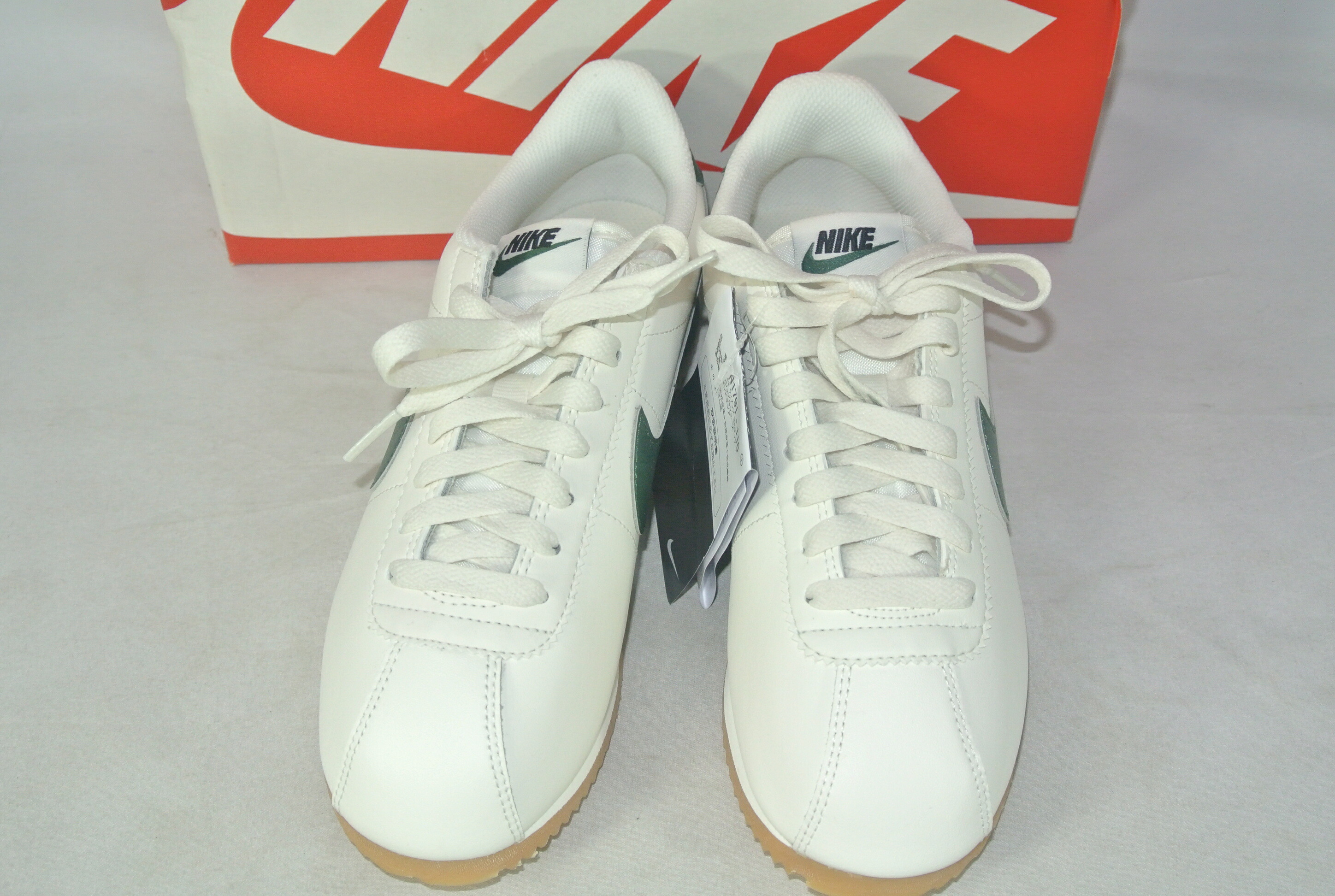 アウトレット [ナイキ] コルテッツ W Cortez セイル/グリーン DN1791-110 23.5CM 未使用品/送料無料/激安処分*091206