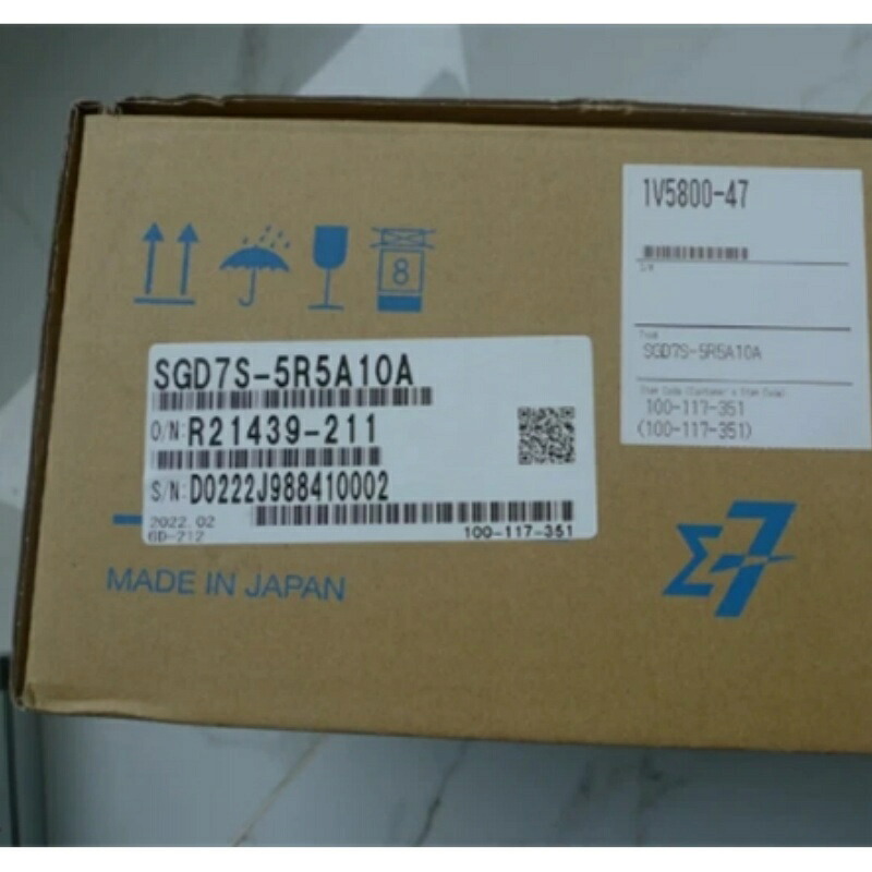 新品★貨物輸送無料★YASKAWA / 安川電機 サーボ１番ウッド SGD7S-5R5A10A★1年引きうける