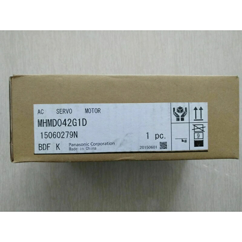 新品★貨物輸送無料★Panasonic サーボ原動機 MHMD042G1D★1年引き受ける