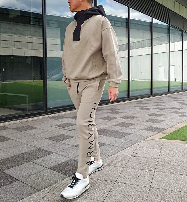 ARMYRICH アーミーリッチ 鹿の子ハーフジッププルパーカーセットアップ GREIGE (グレージュ) メンズ流行り物 汗水 形づくるお召しもの お部屋お召しもの 体育館 運動競技 ゴルフ 伸ばすこと原料品 成年者心地よい ティーシャツ 表どおり系 厚地の外套大きさ