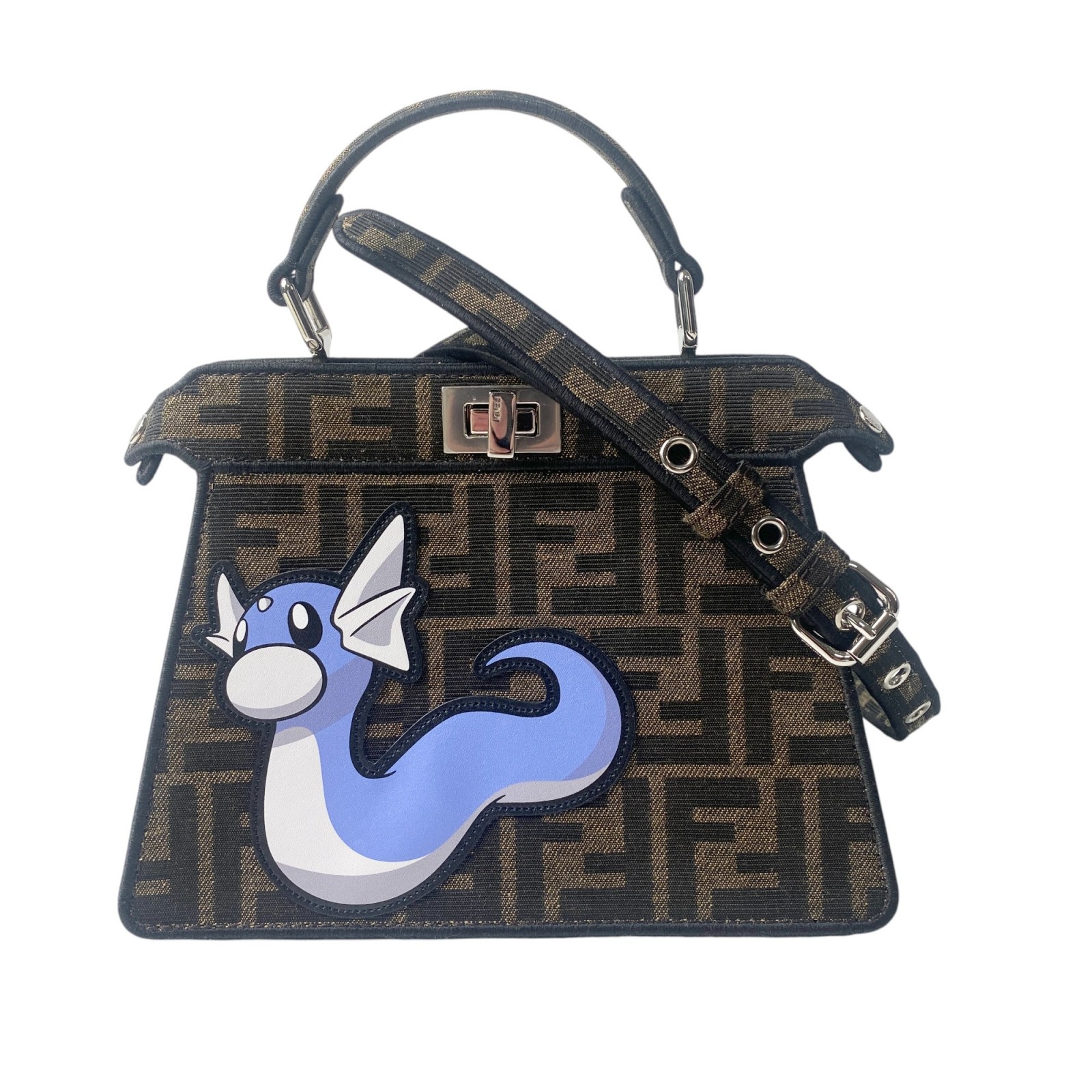 新品未使用　FENDI ポケモン　カイリュー　スリム　バッグ 新品未使用 FENDI ポケモン カイリュー スリム バッグ - メルカリ