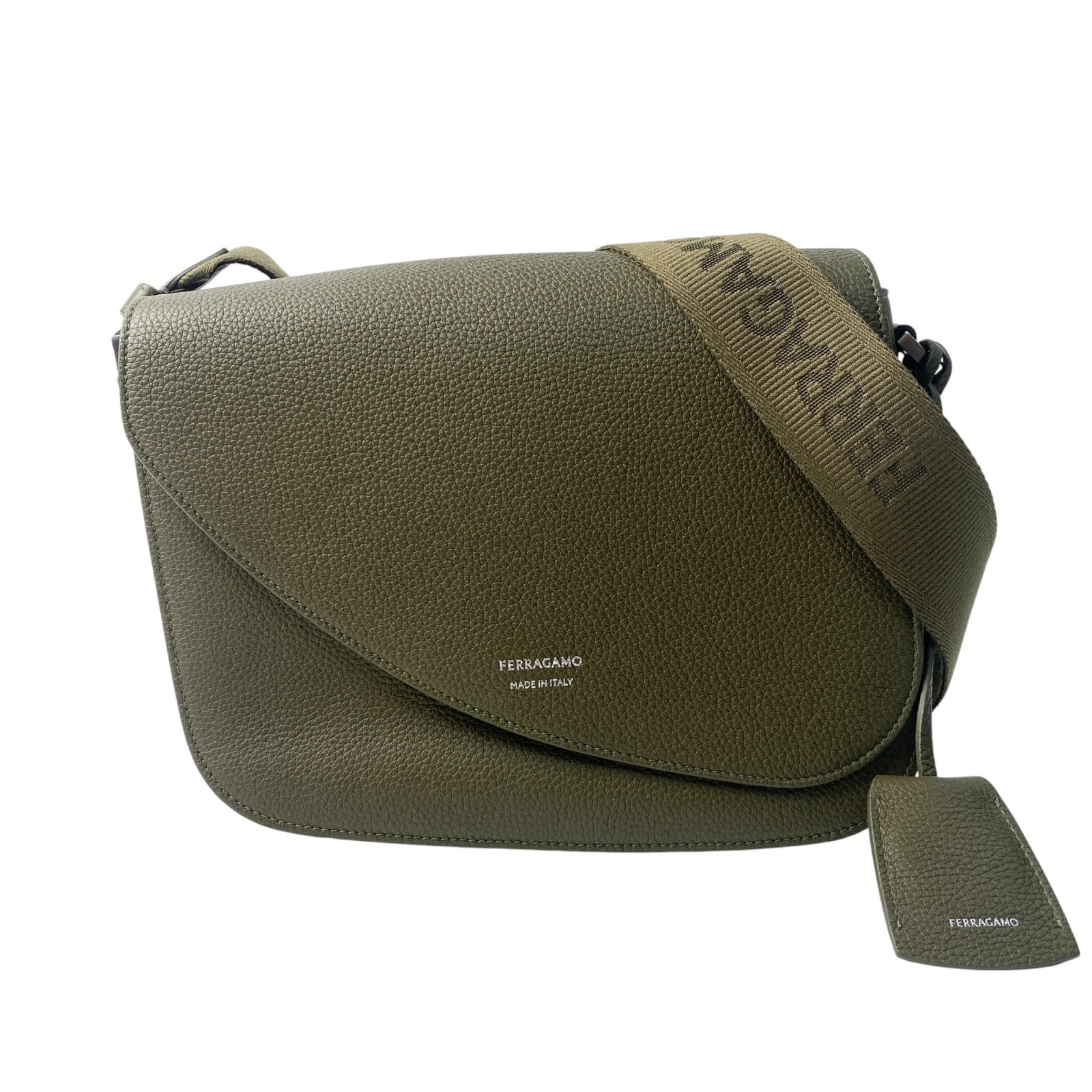 美品 フェラガモ Ferragamo フィアマ Fiamma ショルダーバッグ 斜めがけ クロスボディ メンズ【中古】