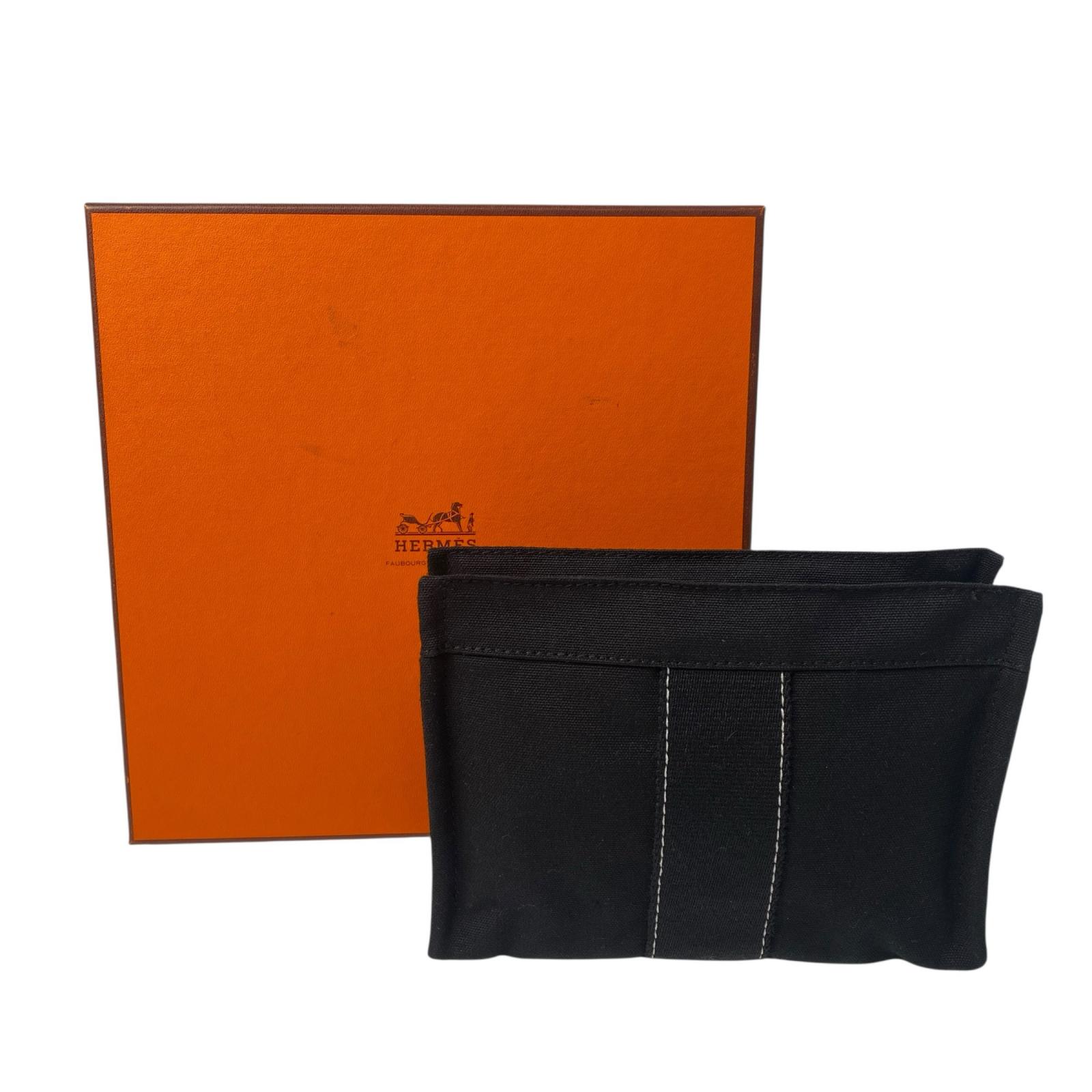 美品 エルメス HERMES ドーヴィル 合切袋 黒いこと 黒 レディース【中古】