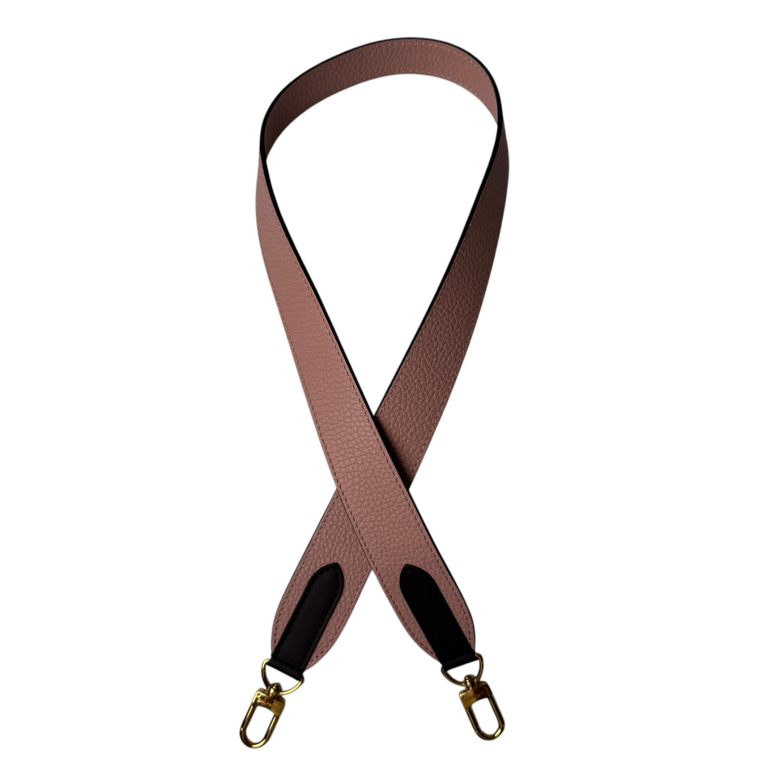 美品 ルイ ヴィトン LOUIS VUITTON ストラップ なめし革 トリヨン さくら色 レディース【中古】