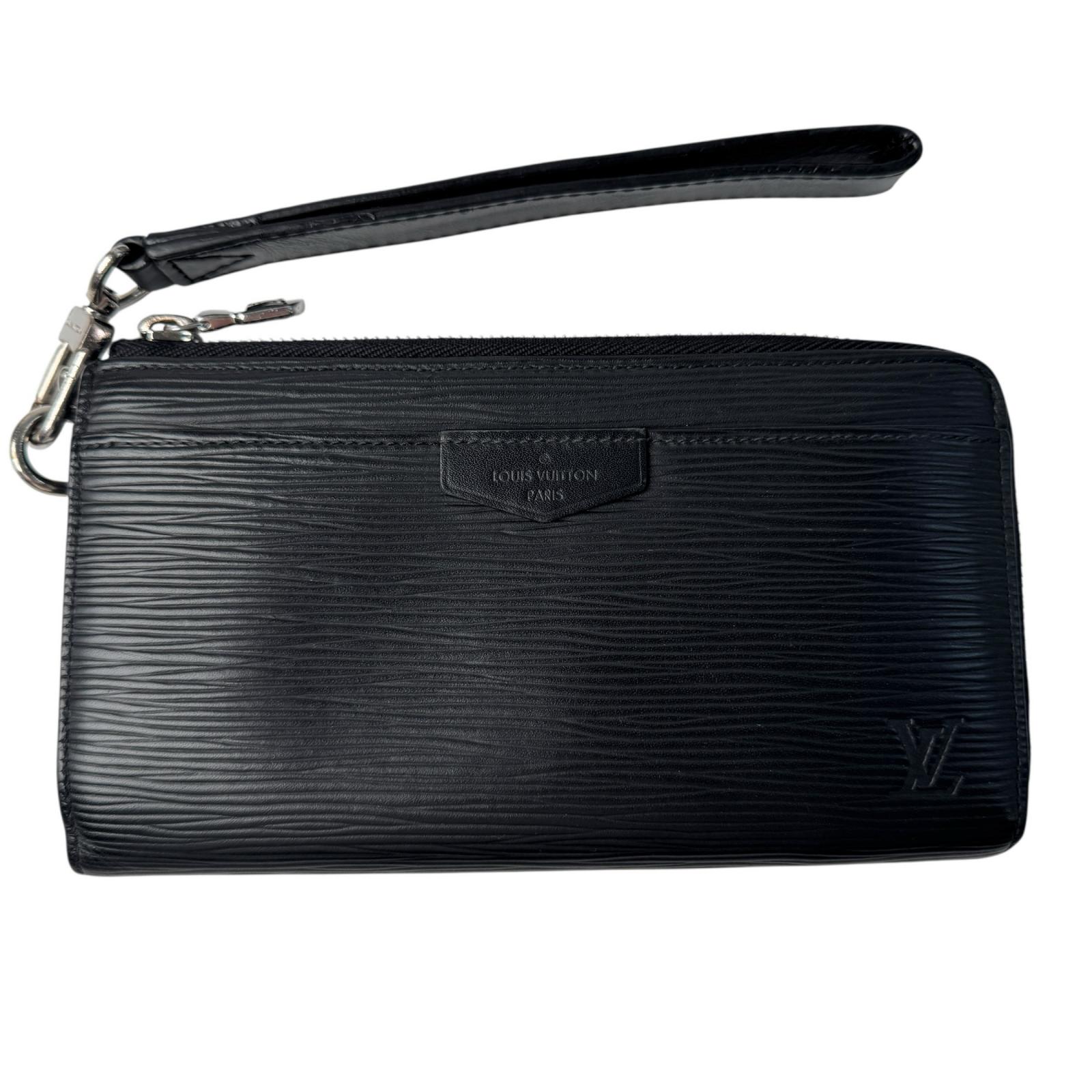 ルイヴィトン LOUIS VUITTON ジッピー ドラゴンヌ エピ ノワール M81325 集積回路 長札入れ メンズ【中古】
