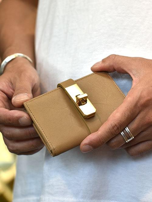 M.U.L エムユーエル Leather SMALL WALLET BEIGE GOLD小さめ 財布 名刺入れ 男性用 女性用 ユニセックス 日本製 ハンドメイト