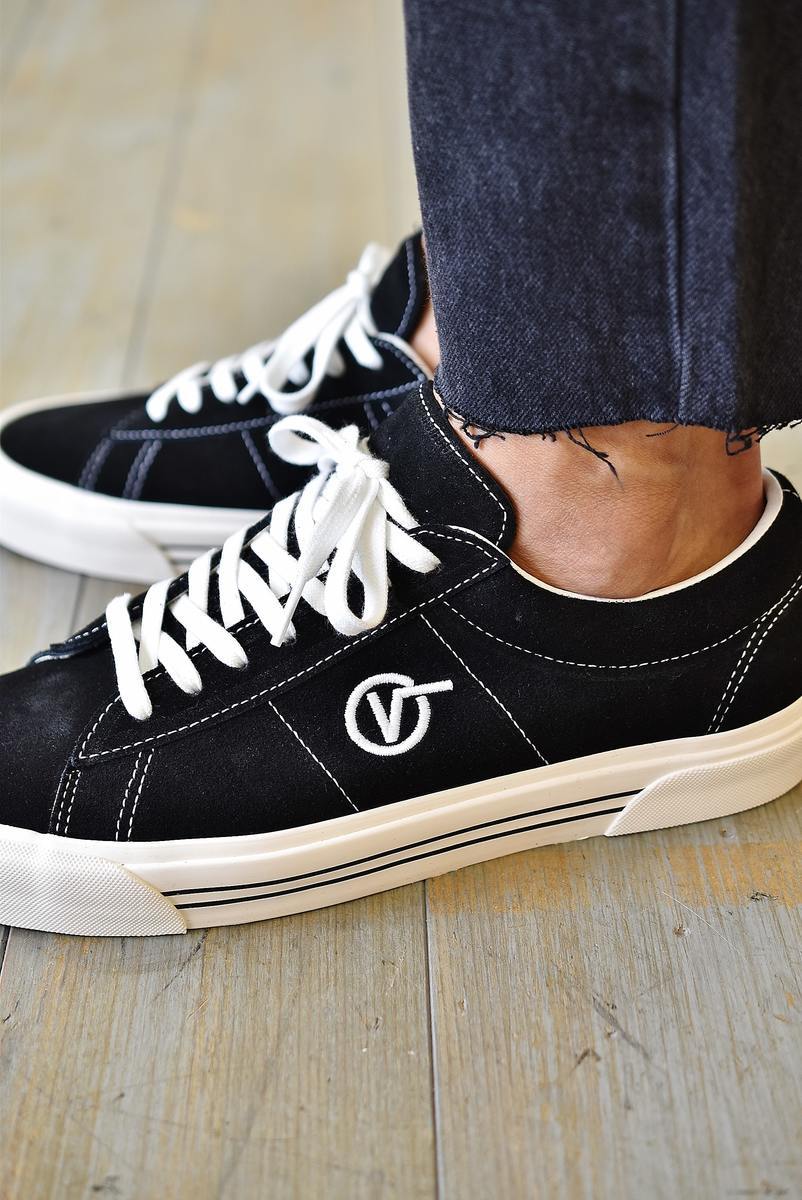 vans anaheim black