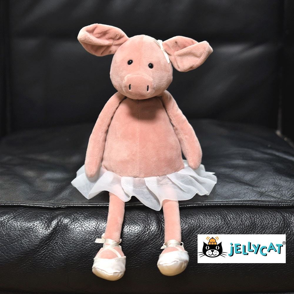 dancing darcey piglet