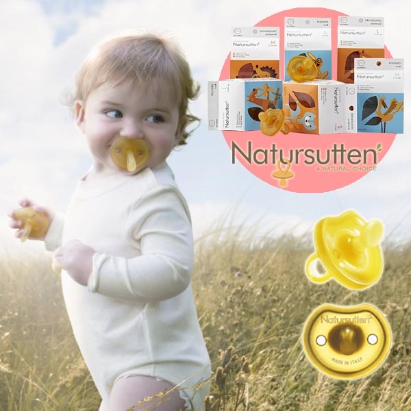 楽天市場 Natursutten ナチュアスッテン おしゃぶり バタフライ枠 歯科矯正型おしゃぶり 天然ゴム ベビー 赤ちゃん ラテックス 出産祝い ハーフバースデー プレゼント ギフト 人気 木のおもちゃ ユーロバス