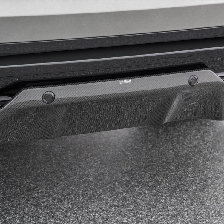 STARTECH スターテック Range Rover Velar レンジローバー ヴェラール リアバンパー with Black Tailpipes / Carbon Diffuser