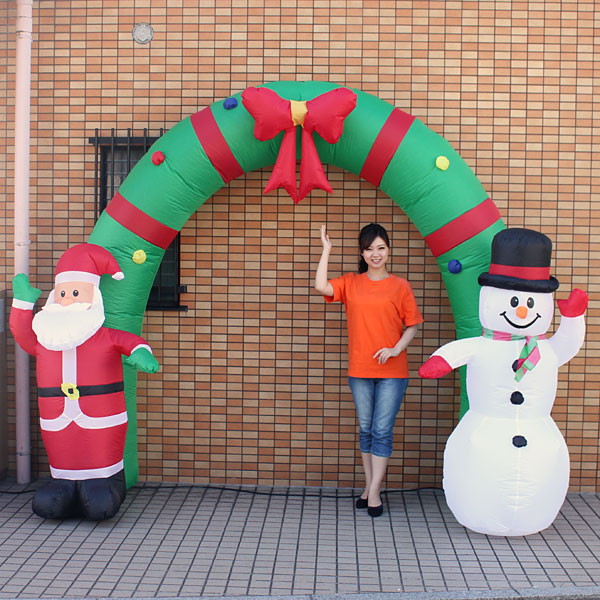 楽天市場】サンタさんが煙突から出たり入ったりするよ