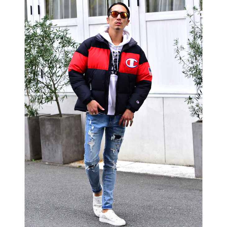 ダウンで暖かさは極上級 Championダウンジャケット チャンピオン ダウンジャケット ジャケット Champion メンズ ダウン ブルゾン フード 黒 ブラック 赤 レッド ダウンコート アウター 防寒 ブランド おしゃれ ジャンパー 大きいサイズ Ll Xl 服