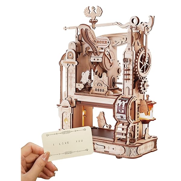 チェコ館のマスコット「ルネちゃん」の3Dプリント （非売品） みつはし「地図と地形でわかる 日本の川と流域外分水」発売中 on