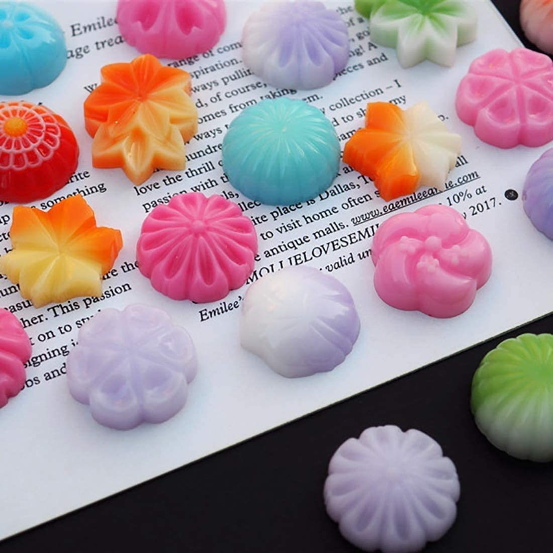 楽天市場 シリコンモールド 和菓子形 花 葉 シリコン モールド レジン Uvレジン エポキシ樹脂 アロマストーン 手作り 石鹸 キャンドル 樹脂 粘土 オルゴナイト 型 抜き型 12種類 菱形 星 蝶 扇子 花 ハンドメイド専門店エバーガーデン