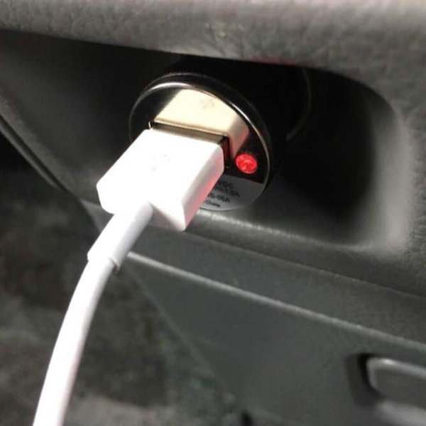 ダークブルーなどカラー変更可能です 車 Usb Usbソケット シガーソケット シンプル デザインの 充電器アダプター ネットワーク全体の最低価格に挑戦 Usb