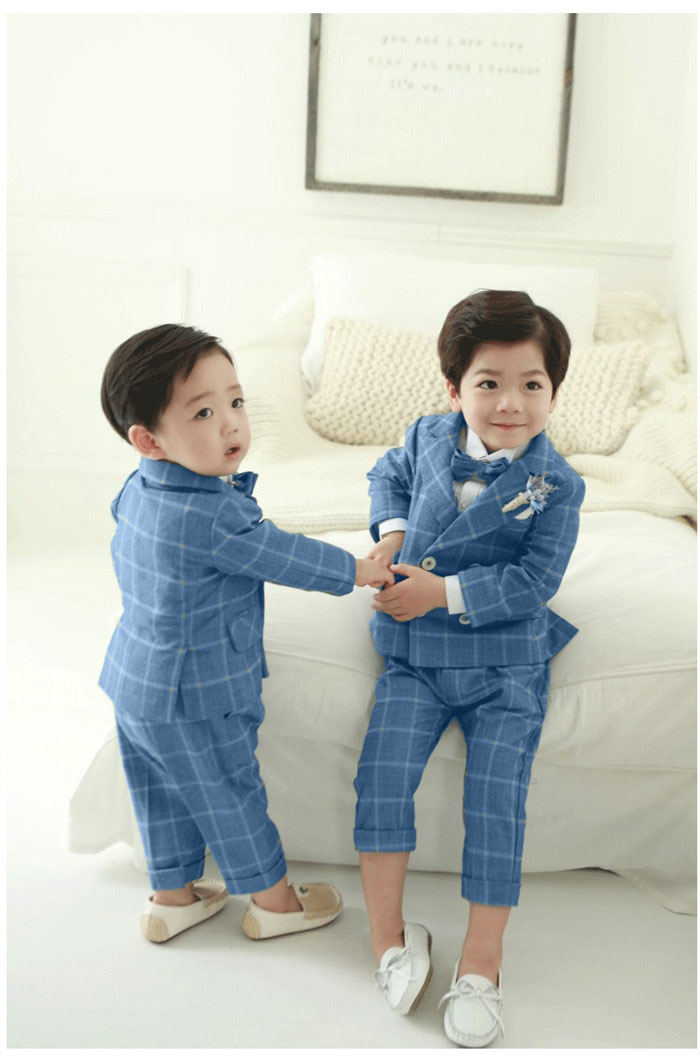 送料無料 卒業式スーツ キッズスーツ 子供服 子供スーツ 男の子 スーツ ボーイ チェック柄 蝶ネクタイ 白シャツ 4点セット ベビー服 七五三 子供スーツ フォーマル 結婚式 発表会 入園式 入学式 卒業式 卒園式 おでかけ おめかし 80 90 100 110 120 130 140 Dt471c0