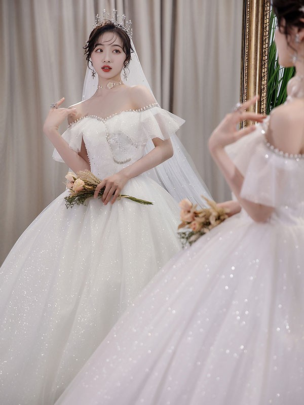 花嫁 ウェディングドレス 白ドレス ワンピース プリンセス プリンセスライン かわいい オフショルダー トレーンドレス シンプル