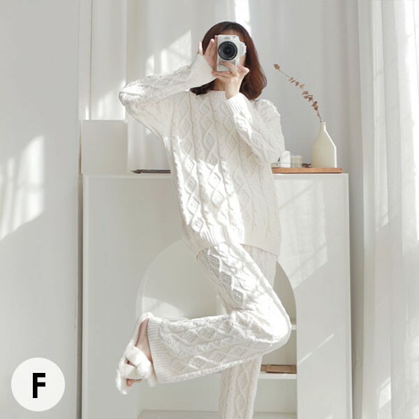 【レビュー投稿で+5%還元】ニットパジャマ レディース リボン 冬 かわいい 長袖 ルームウェア ニット パジャマ 部屋着 寝間着 おうち時間 女性用 ふわふわ 前開き 上下ゼット 可愛い 韓国 暖かい モコモコ あったか プレゼント 結婚祝い ホワイト dh082n1n1c6 dh082n1_1.jpg