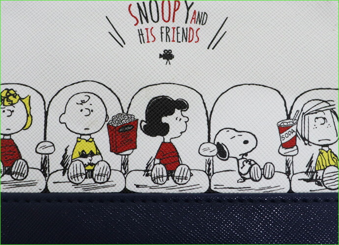 楽天市場 送料無料 ゆうパケット発送限定品 Snoopy スヌーピー パスケース 定期入れ コインケース シアター Peanuts ピーナッツ リール付き カクシボ合皮 ネイビー 楽ギフ 包装 エクサスexasカジュアル服飾雑貨