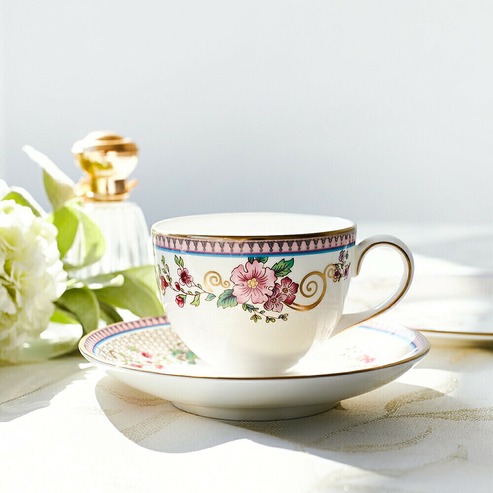ウェッジウッド (WEDGWOOD) トマス・アレン コロンビア お花 紅茶優勝杯\u0026平円盤 ロバート・エドワード・リー
