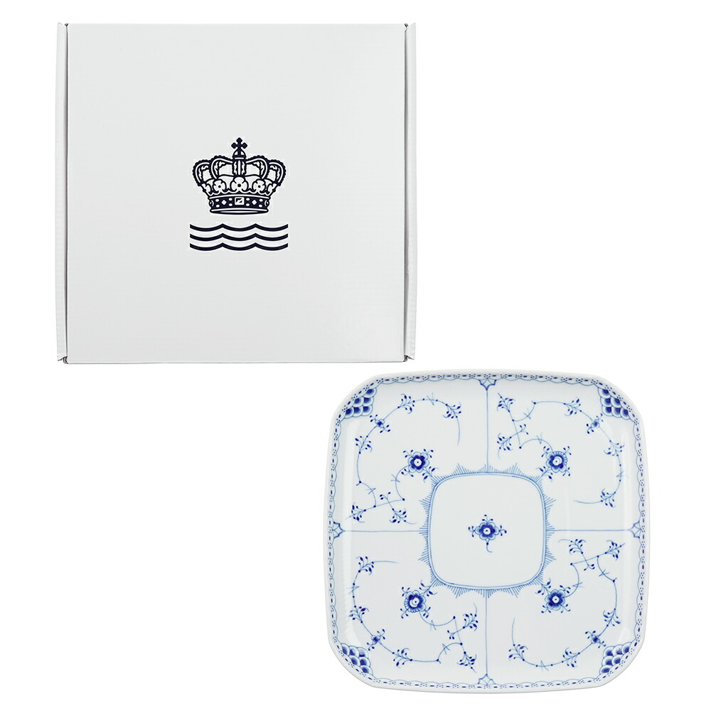 ロイヤルコペンハーゲン　ブルーフルーテッド　ハーフレース　リーフディッシュ送料込 Royal Copenhagen（ロイヤル コペンハーゲン） コーラル