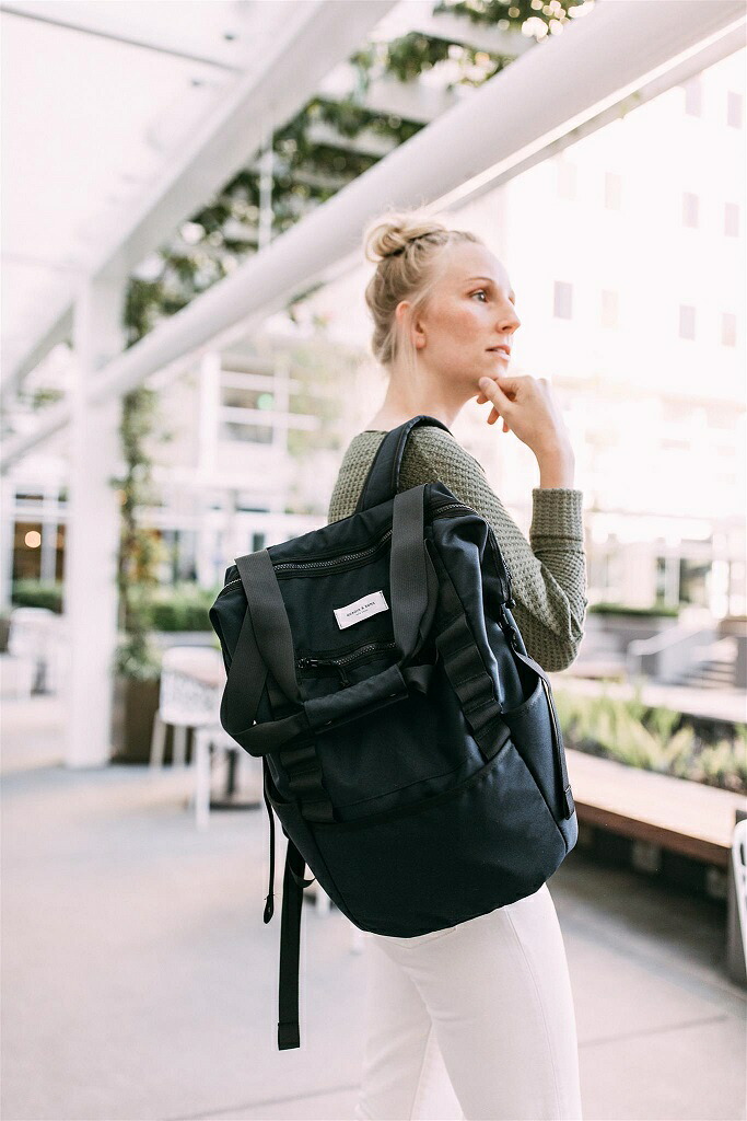 楽天市場 ｍｎｍｌｓｔ Pack No 1 送料無料 ミニマリスト リュック レディース 大人 軽量 リュック リュックサック ユニセックス おしゃれ 通学 通勤 リュック ママバッグ リュック 黒 マザーズバッグ リュック シンプル Exhalebody