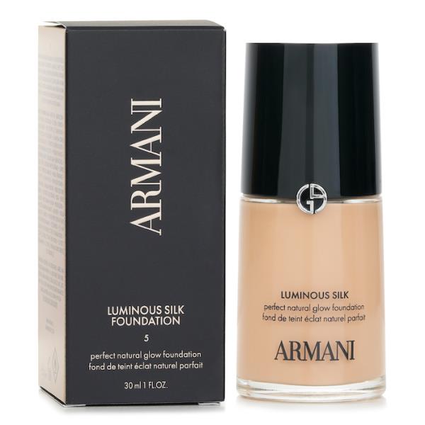 ジョルジオアルマーニ ルミナスシルク ファンデーション 5 warm beige 30ml 軍事基地メイク 押しかぶせる 流動物 人間の顔 【外国で通信販売】
