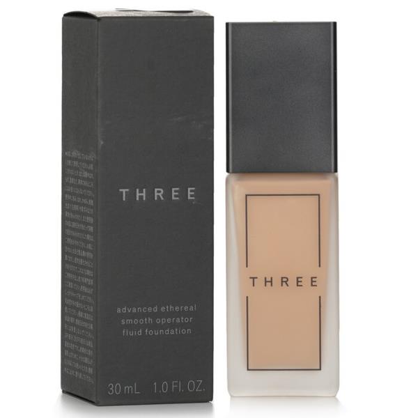 スリー アドバンスドエテリアル スムースオペレーターリキッドファンデーション 204 shade 30ml 軍事基地メイク 人間の顔 【外国で通信販売】