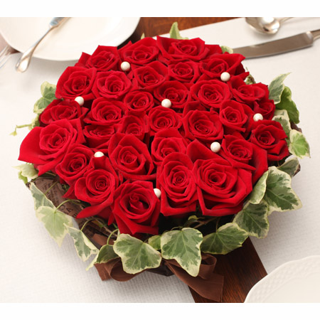 赤バラのフラワーケーキ