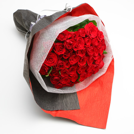 楽天市場 送料無料 赤バラの花束50本 黒ラッピング バラ花束薔薇薔薇の花束バラの花束赤 フラワーギフトの森