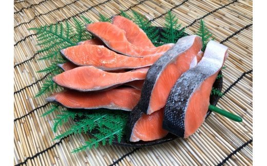 ご注文で当日配送 銀鮭切身 厚切り 100ｇ 2切 10ﾊﾟｯｸ 切 2 0kg入 Fucoa Cl