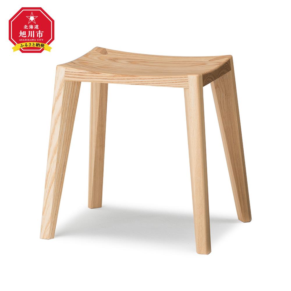 【ふるさと納税】旭川家具 WOWの【WEDGE STOOL(スツール)】 エゾアッシュ_03204 | インテリア ファニチャー 人気 おすすめ 送料無料|北海道旭川市 ふるさと納税