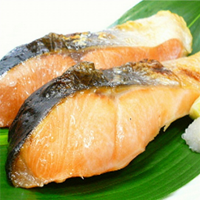 【ふるさと納税】 天然時鮭切り身 5 切 × 5P 沖どれザケ 沖どれざけ 春ザケ 春ざけ 春鮭 時不知 時鮭 トキシラズ ときしらず 鮭 さけ サケ しゃけ シャケ 魚 さかな サカナ グルメ 海鮮 切り身 切身 北海道 根室市 ふるさと納税 A-18013