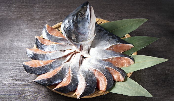 安心の定価販売 楽天市場 ふるさと納税 オホーツク新巻鮭 2 2 5kg 1 4切身真空パック 17 北海道小清水町 Seal限定商品 Lexusoman Com