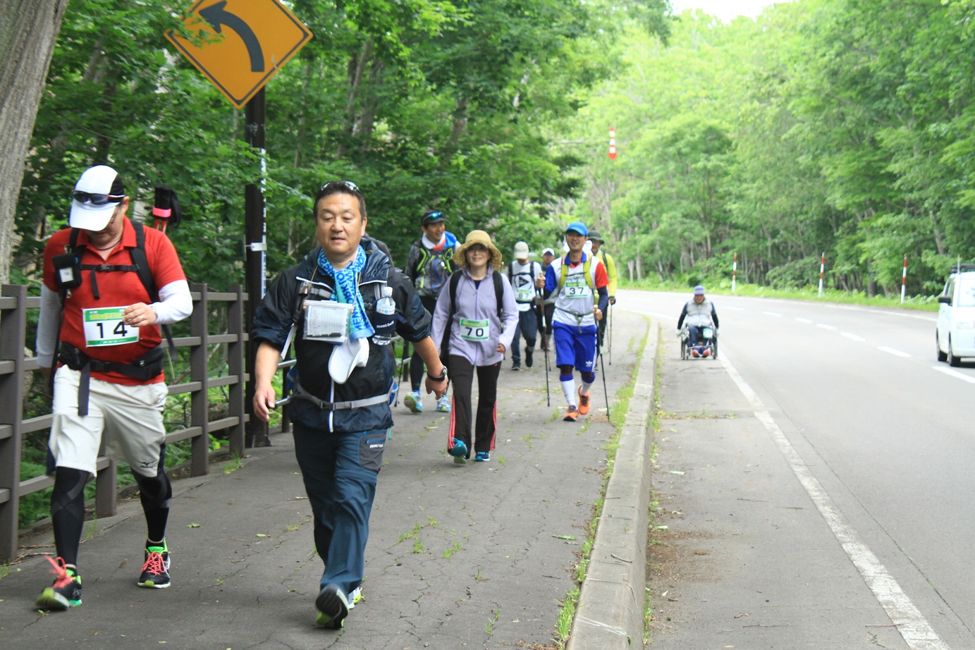 北海道の大自然を満喫する「100km歩こうよ大会」は300名を超えるイベントとなりました	