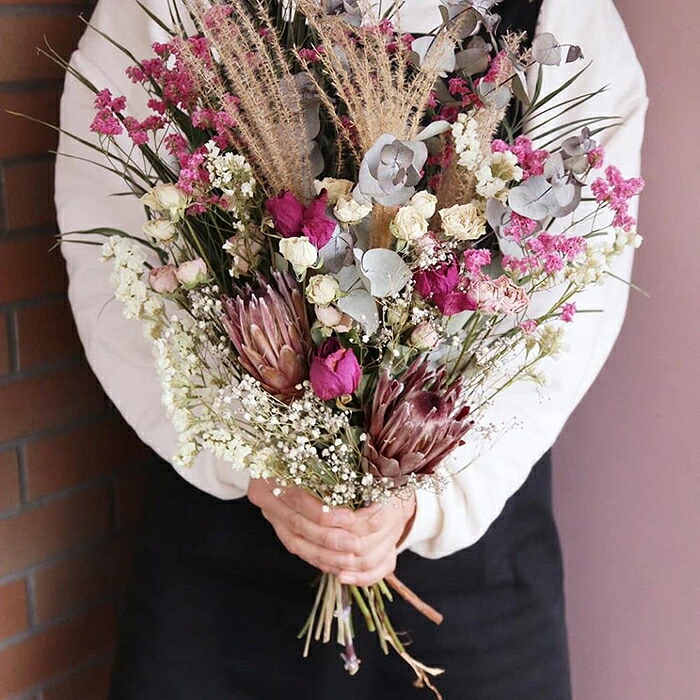【ふるさと納税】 大人可愛い ドライフラワー 1個 花 ドライフラワースワッグ ブーケ リース インテリア 雑貨 飾り おしゃれ かわいい ナチュラル ギフト 岩手県 盛岡市 東北 岩手 盛岡 有限会社田村フローリスト