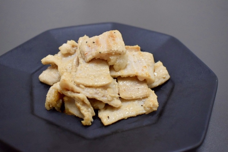 【ふるさと納税】今夜は牛シマ腸祭り 塩味 800g (約200g×4パック) 約5~6人前 シマ腸 シマチョウ 牛肉 肉 お肉 味付き ホルモン おつまみ 冷凍【株式会社佐利】tm410|宮城県登米市