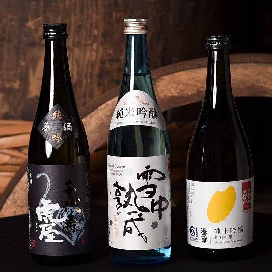 【ふるさと納税】純米吟醸酒 720ml×3本 お取り寄せ ご当地 特産 土産 地酒 日本酒 山形 晩酌 家飲み おうち時間 米 酒 蔵 詰め合わせ 詰合せ 飲みくらべ セット 千代寿虎屋 月山酒造 銀嶺月山 古澤酒造 澤正宗 東北 山形県|山形県寒河江市