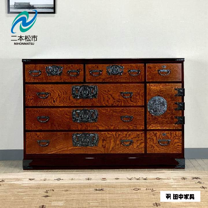 田中家具 二本松伝統家具 手許箪笥 城家飾り 小物入れ ミニ箪笥 定価20万 二本松伝統家具 手許箪笥 城家飾り | 悠々、匠彩 - 田中家具