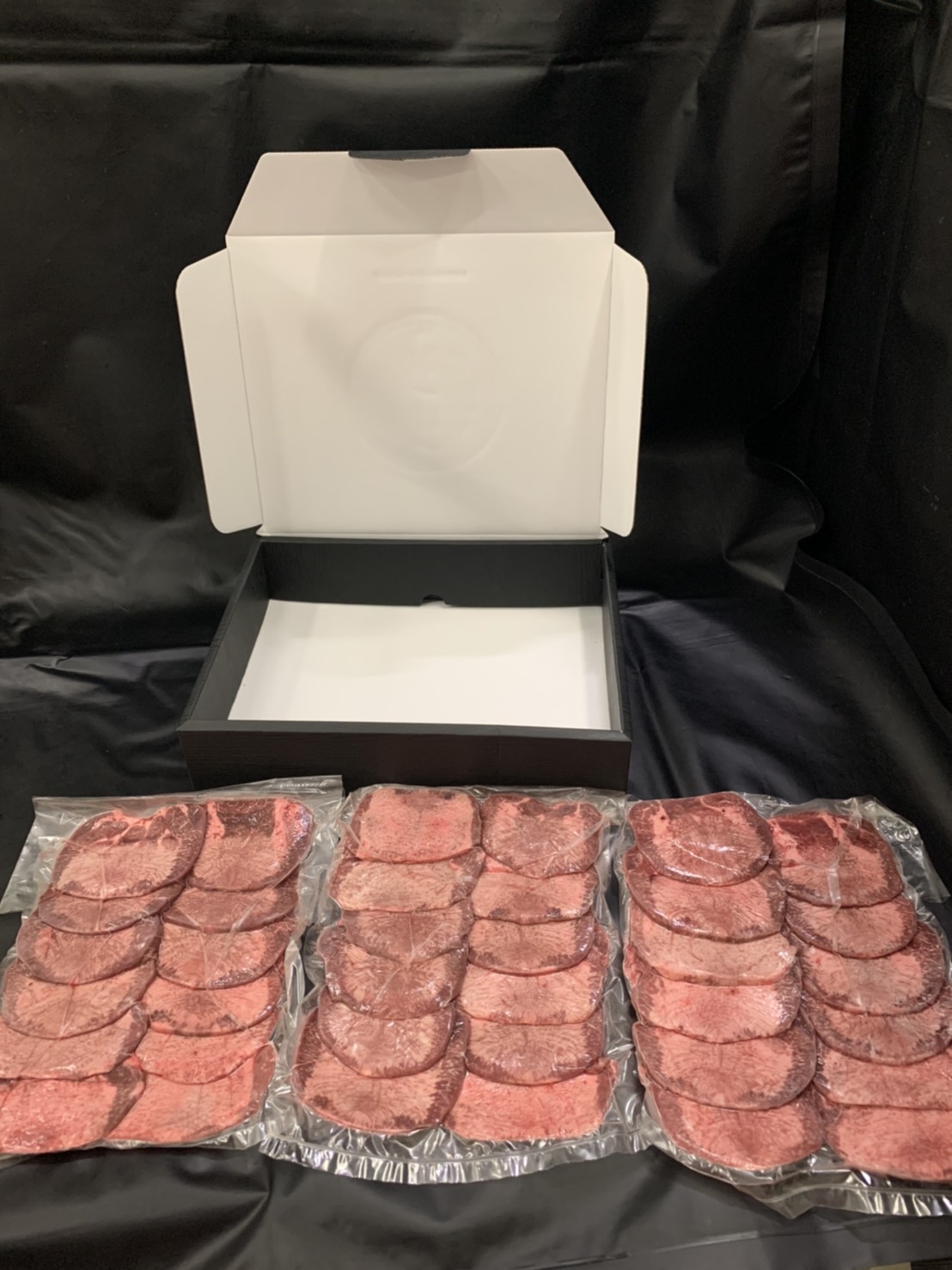 牛タンスライス詰め合わせ900g 300g 3パック 茨城県つくばみらい市 タン ふるさと納税 牛タンスライス詰め合わせ900g 300g 3パック 茨城県つくばみらい市 タン ふるさと納税