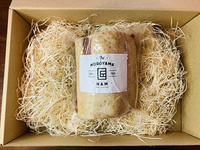 【ふるさと納税】予約生産　無添加　無着色　丸ごとMOROYAMA匠ハム　丸ごと１本(約１ｋｇ)　手作り　ハム　丸ごと　ギフト